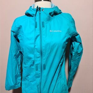 Columbia Women's Teal Windbreaker Jacket
